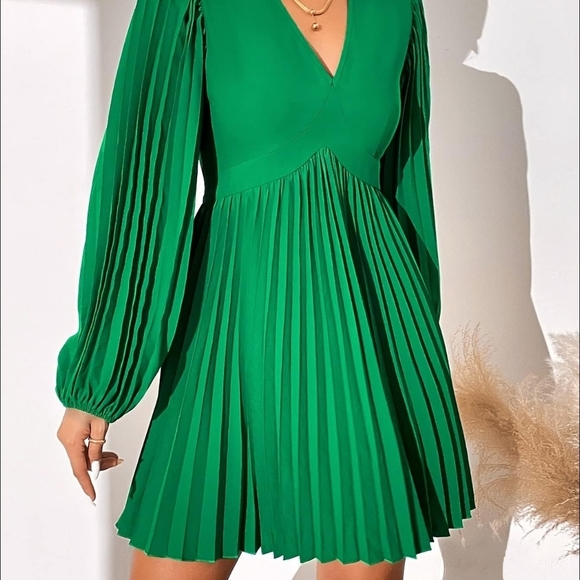 SHEIN Dresses & Skirts - SHIEN. .hic, feminine, bold, elegant, timeless.